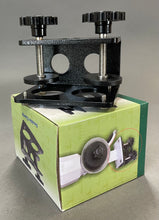 Load image into Gallery viewer, Wonder Junior Double Clamp
